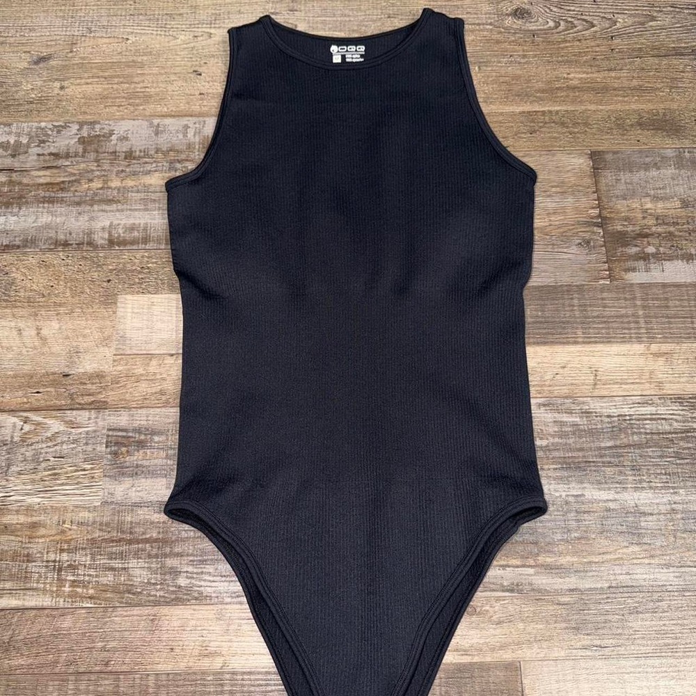OQQ Womens Ribbed Sleeveless Bodysuit Black Size Medium High Neck Base Layer